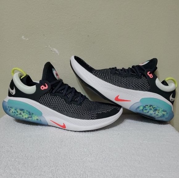 nike vapormax multicolor flyknit